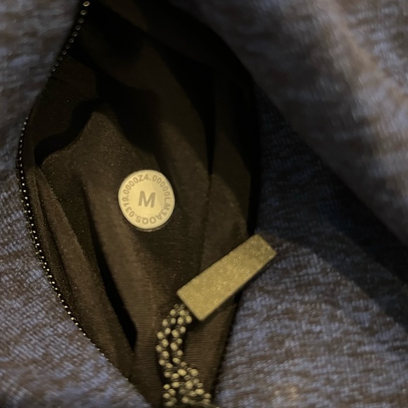 Lululemon | Surge Warm LS - Picture 3 of 6